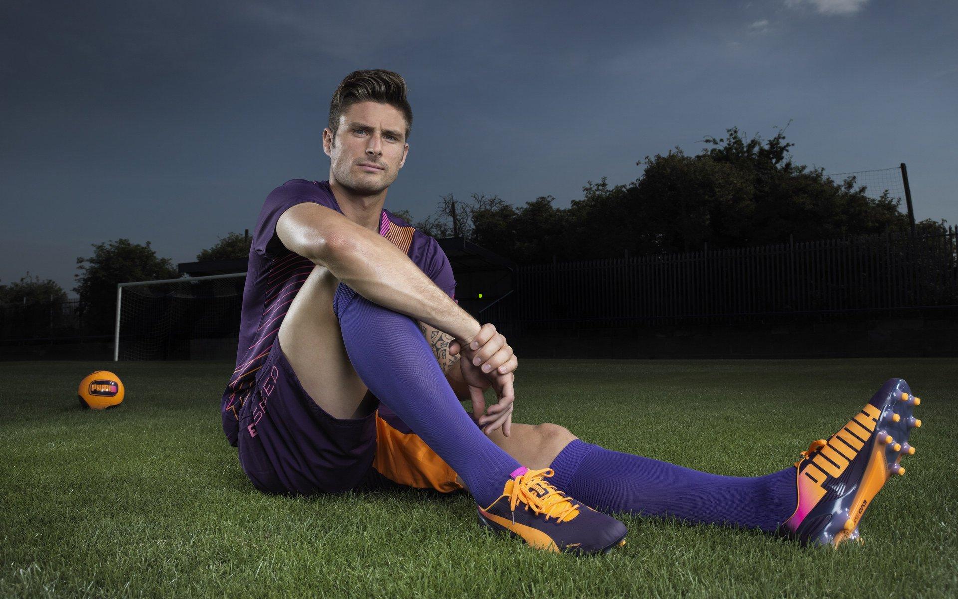 沪媒曝阿德里安转会上海球队敲定 中场补强成崔康熙战术转折点